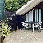 4 Person In Vaeggerlose Semesterbostad