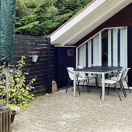 4 Person In Vaeggerlose Ferienhaus