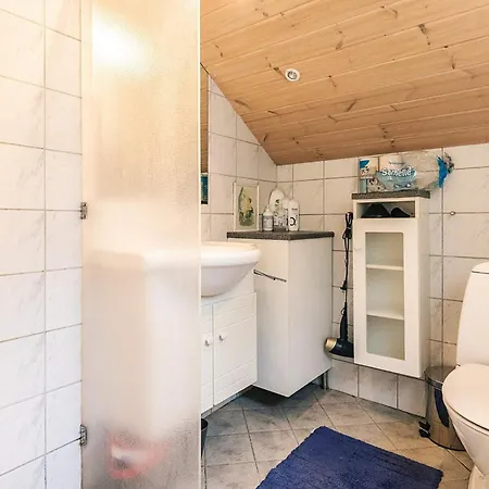 Ferienhaus 4 Person In Vaeggerlose *